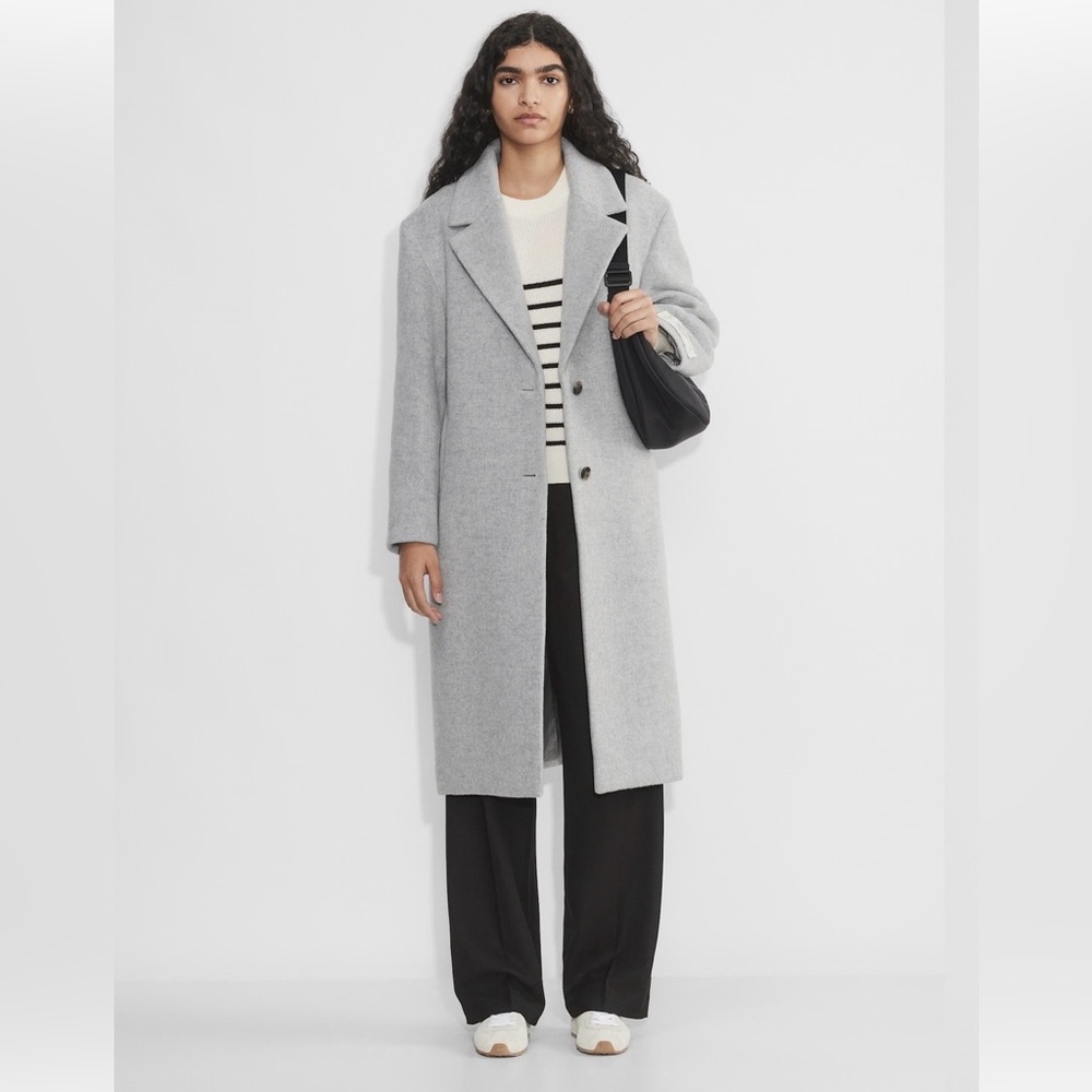 BNWT Aritzia Wilfred The Only Coat Grey - XL
